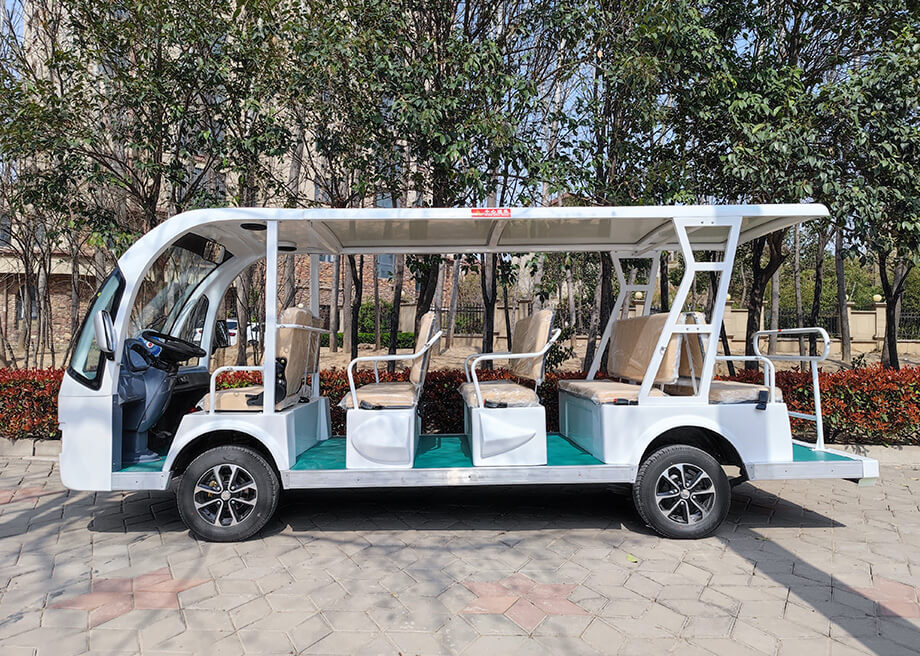Electric sightseeing vehicle