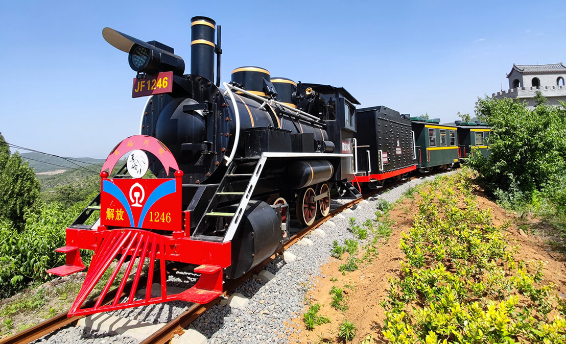 Sightseeing Track Train
