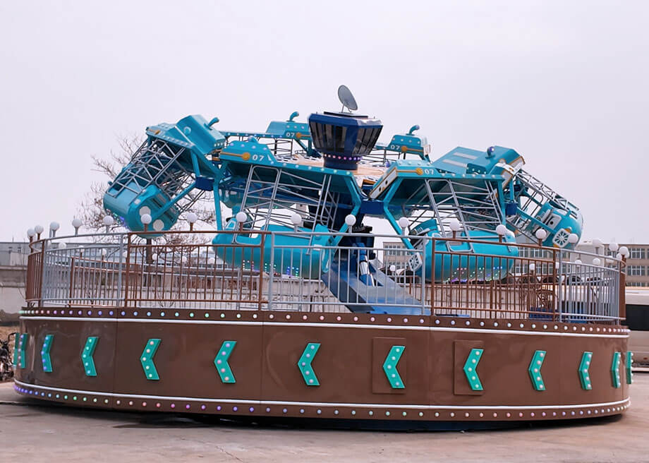 Spinning Rides Blue Braveheart Spinning Wheel Rotating Rides-Henan Sanshuo Amusement ...